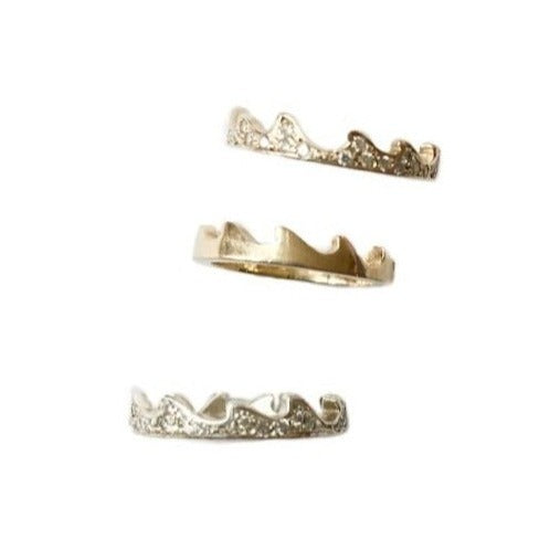 Thin Wave Paved Ring